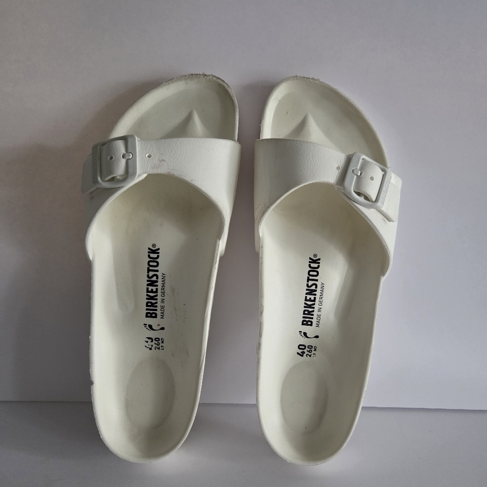 Birkenstock White Slide Rubber  Sandals Sz.40 (9-9,5)women's